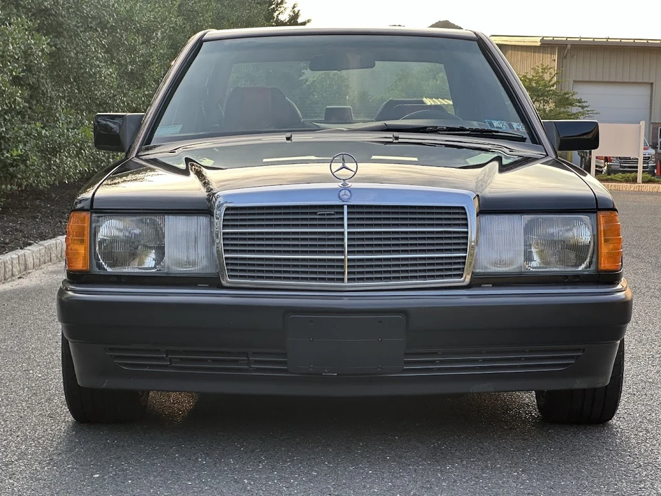 1993 Mercedes-Benz 190E - Image 7 of 31
