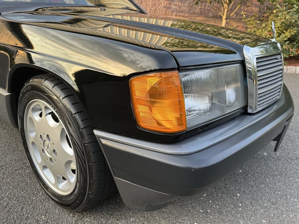 1993 Mercedes-Benz 190E - Image 29 of 31
