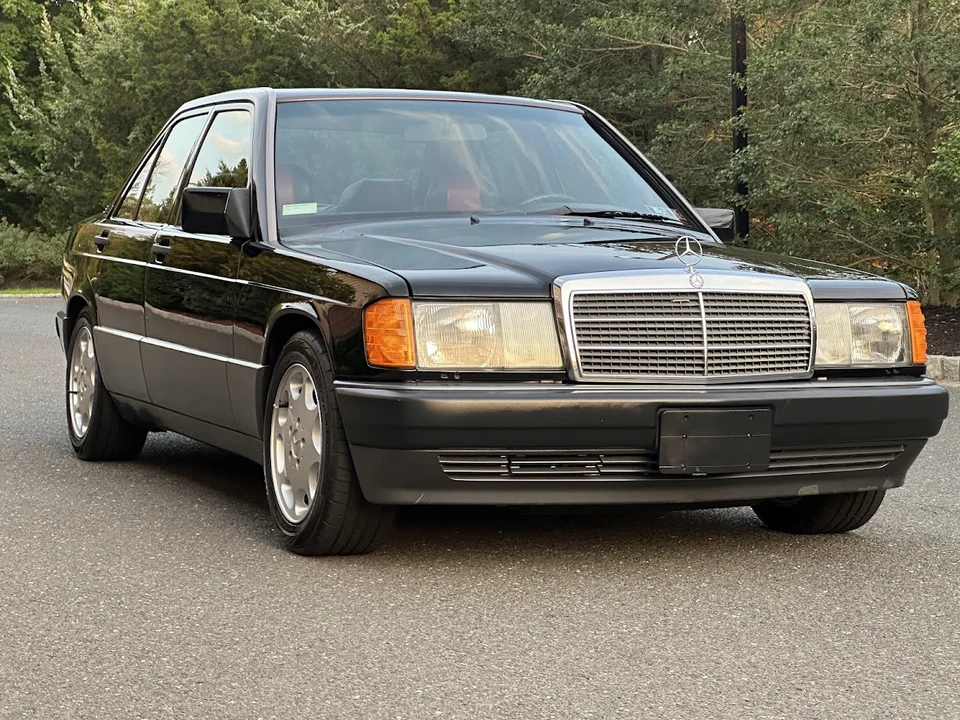 1993 Mercedes-Benz 190E - Image 8 of 31