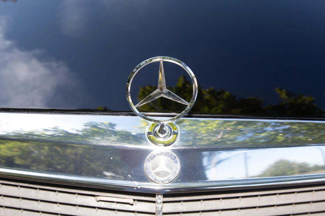 1993 Mercedes-Benz 190E - Image 24 of 31