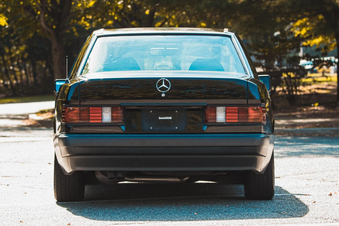 1993 Mercedes-Benz 190E - Image 5 of 31