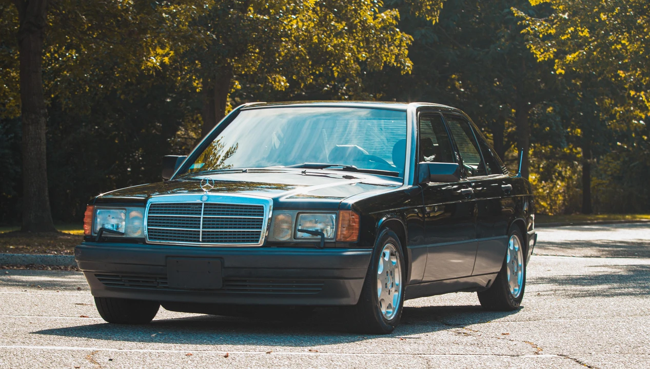 1993 Mercedes-Benz 190E - Image 8 of 31