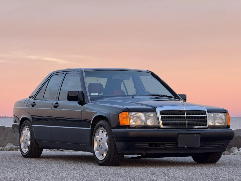 1993 Mercedes-Benz 190E - Image 23 of 31