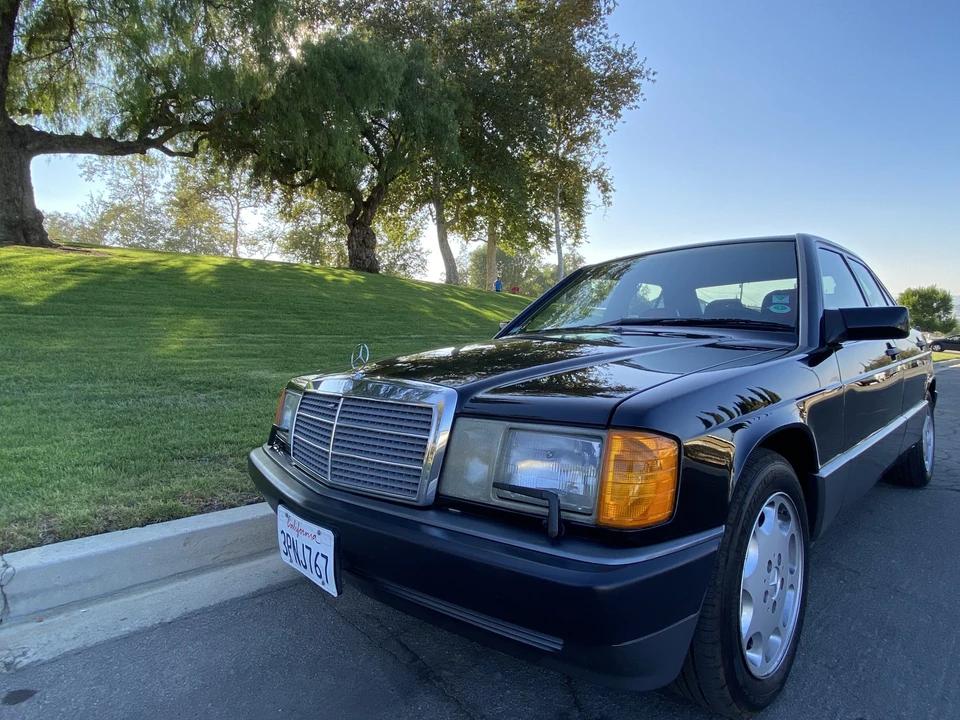 1993 Mercedes-Benz 190E - Image 27 of 31