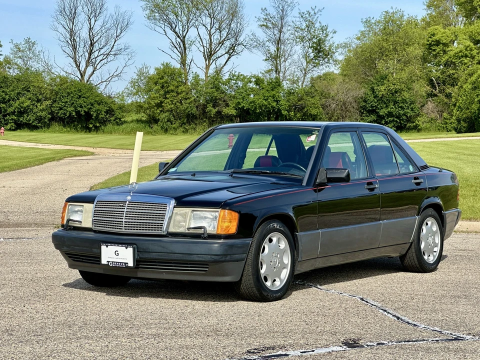 1993 Mercedes-Benz 190E - Image 6 of 31