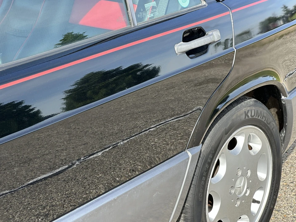 1993 Mercedes-Benz 190E - Image 21 of 31