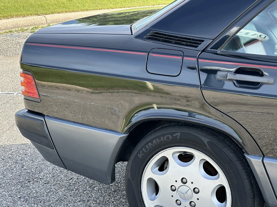 1993 Mercedes-Benz 190E - Image 28 of 31