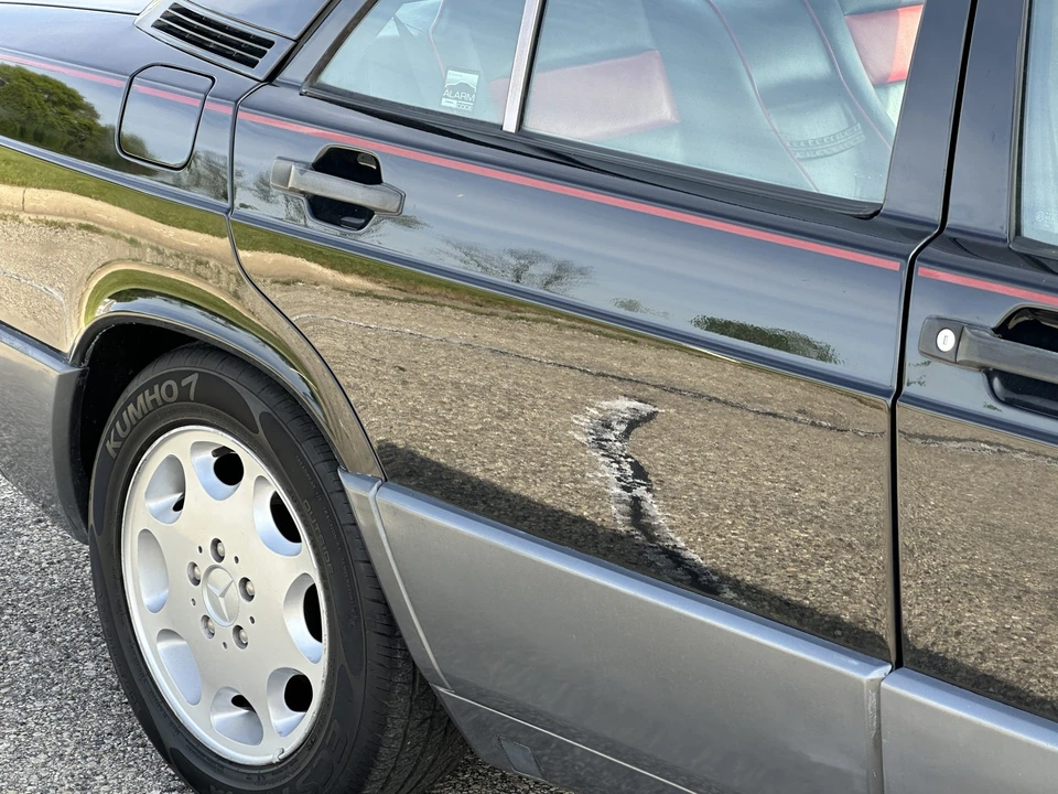 1993 Mercedes-Benz 190E - Image 29 of 31
