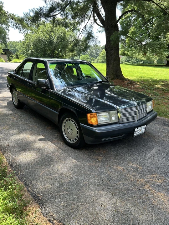 1993 Mercedes-Benz 190E - Image 12 of 31