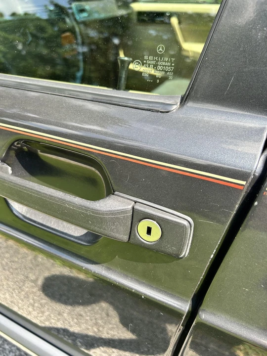 1993 Mercedes-Benz 190E - Image 19 of 31