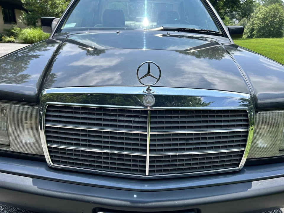 1993 Mercedes-Benz 190E - Image 15 of 31