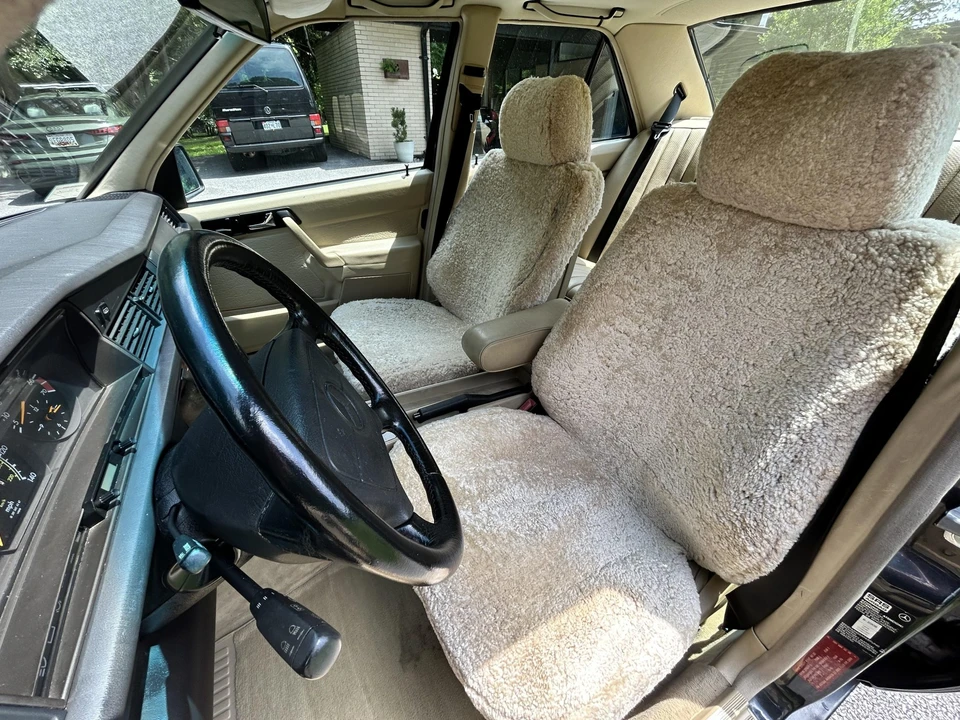 1993 Mercedes-Benz 190E - Image 26 of 31