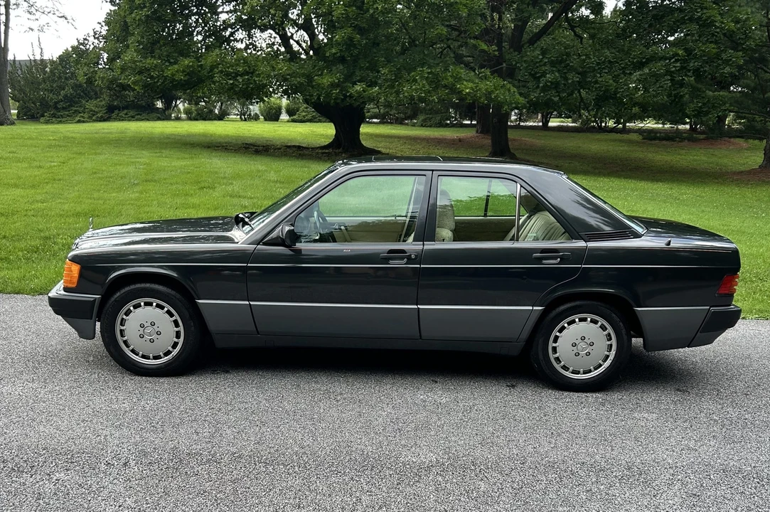 1993 Mercedes-Benz 190E - Image 5 of 31