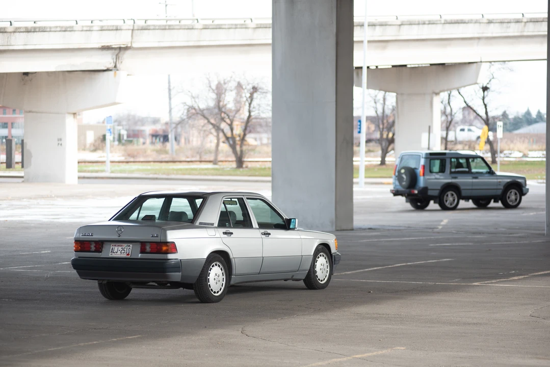 1993 Mercedes-Benz 190E - Image 10 of 31