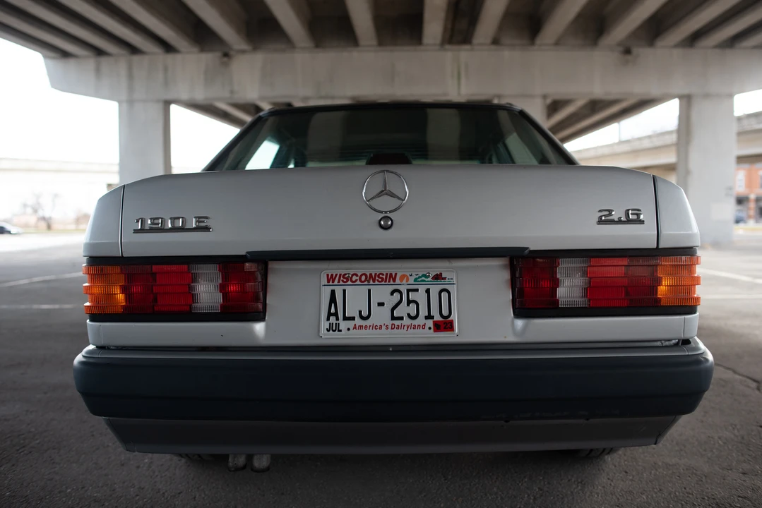 1993 Mercedes-Benz 190E - Image 19 of 31