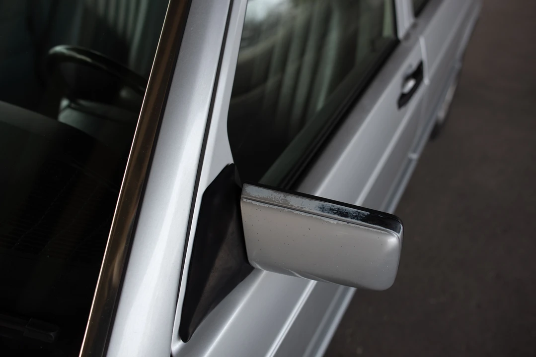 1993 Mercedes-Benz 190E - Image 23 of 31