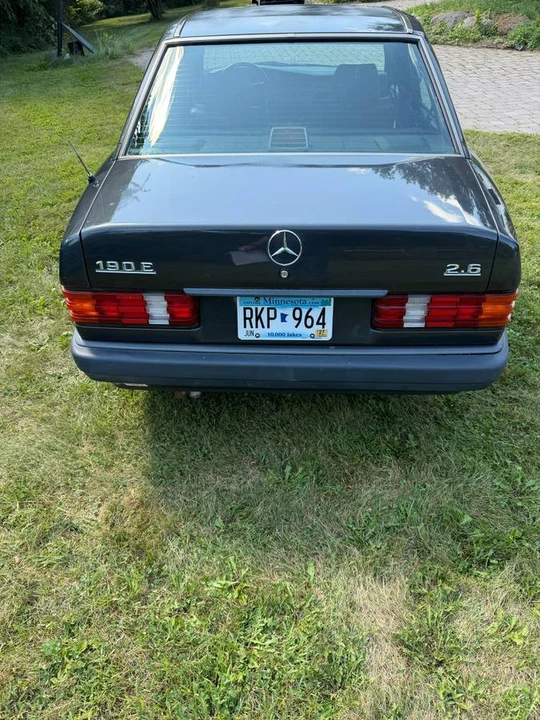 1993 Mercedes-Benz 190E - Image 6 of 12