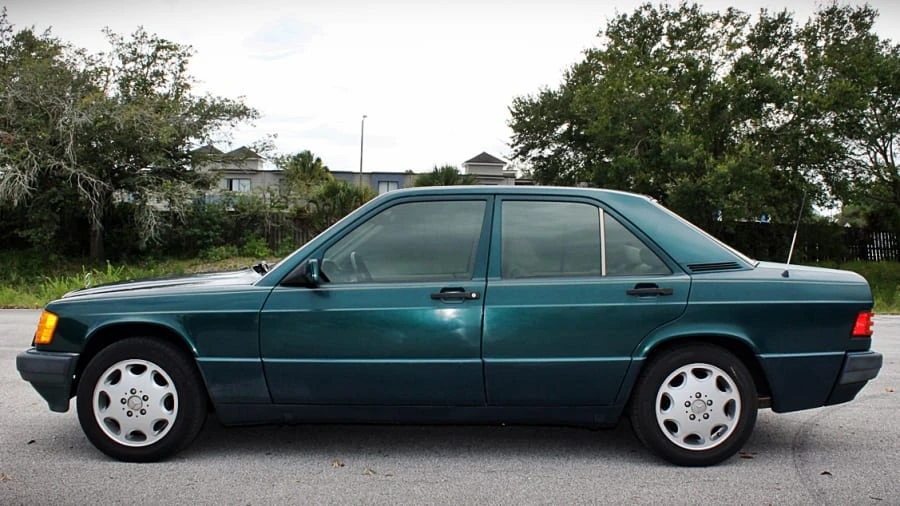 1993 Mercedes-Benz 190E - Image 11 of 12