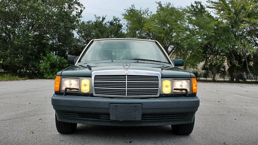 1993 Mercedes-Benz 190E - Image 12 of 12