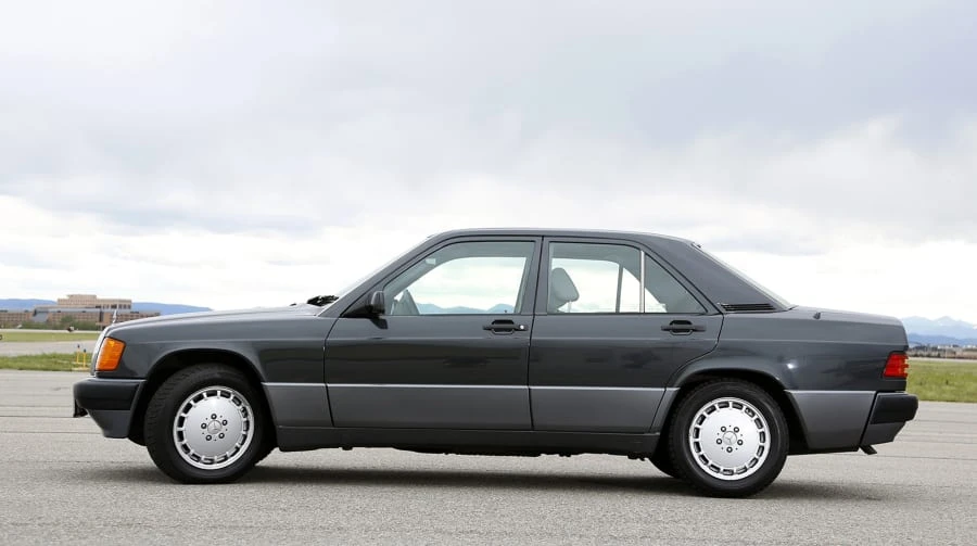 1993 Mercedes-Benz 190E - Image 2 of 9