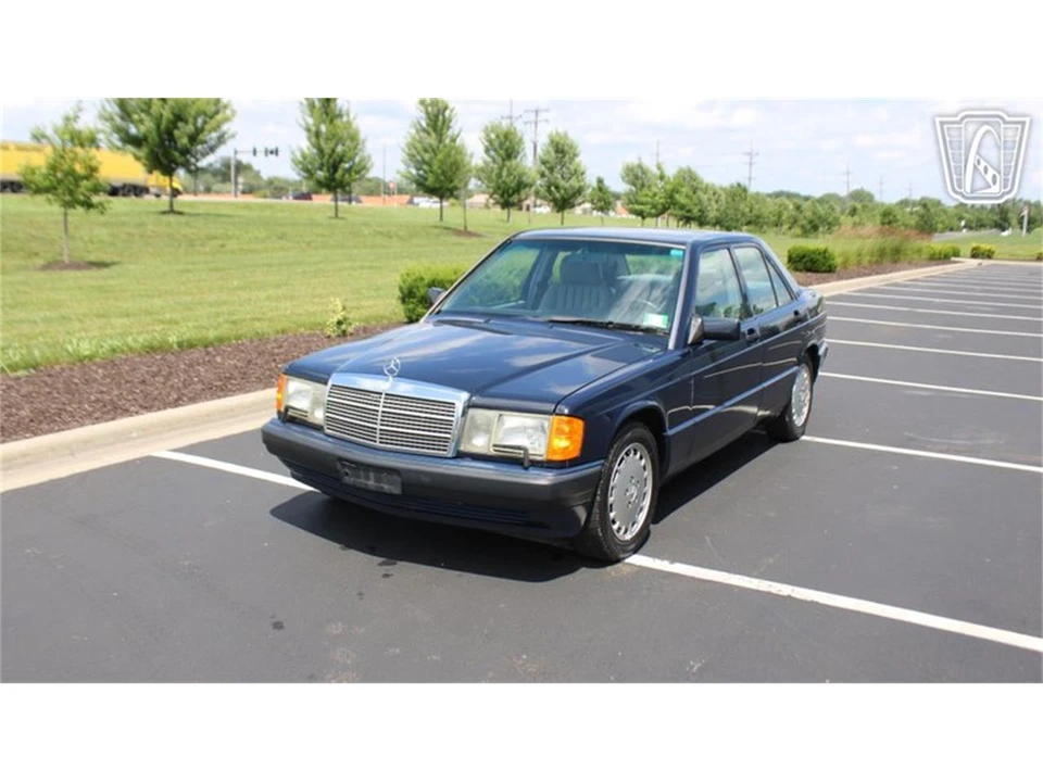 1993 Mercedes-Benz 190E - Image 21 of 31