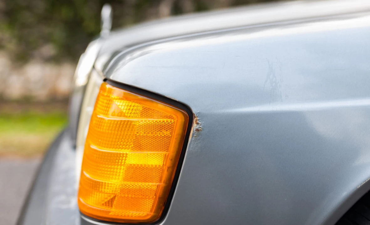 1993 Mercedes-Benz 190E - Image 14 of 31