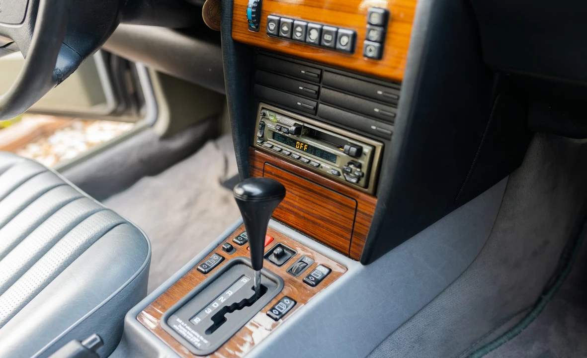 1993 Mercedes-Benz 190E - Image 30 of 31