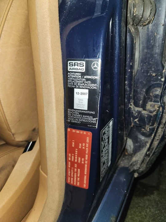 1993 Mercedes-Benz 190E - Image 15 of 20