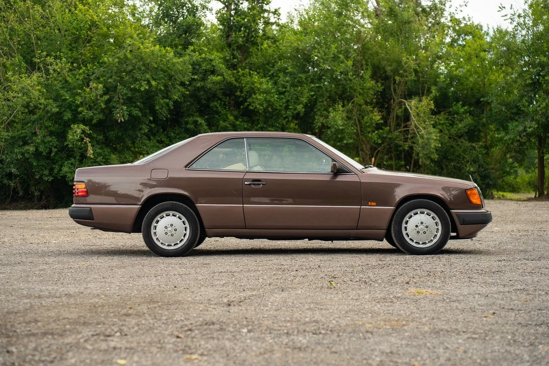1993 Mercedes-Benz W124 E-Class - Image 19 of 30