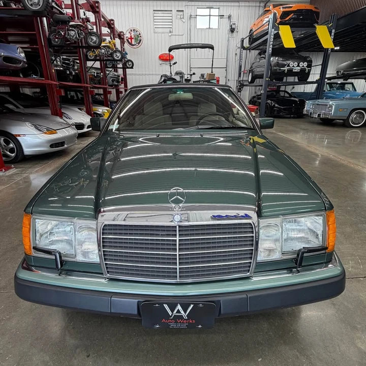 1993 Mercedes-Benz W124 E-Class - Image 2 of 17