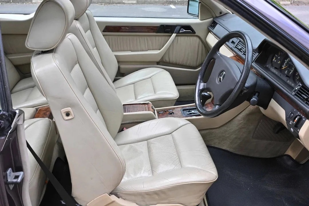 1993 Mercedes-Benz W124 E-Class - Image 25 of 30