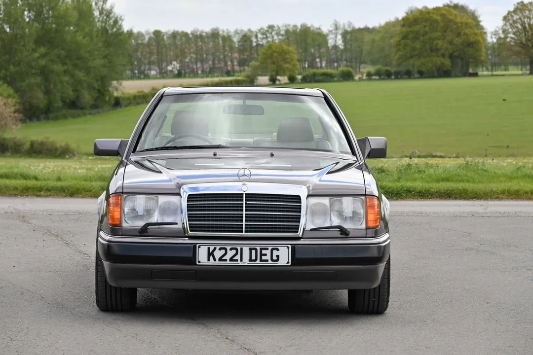 1993 Mercedes-Benz W124 E-Class - Image 7 of 30