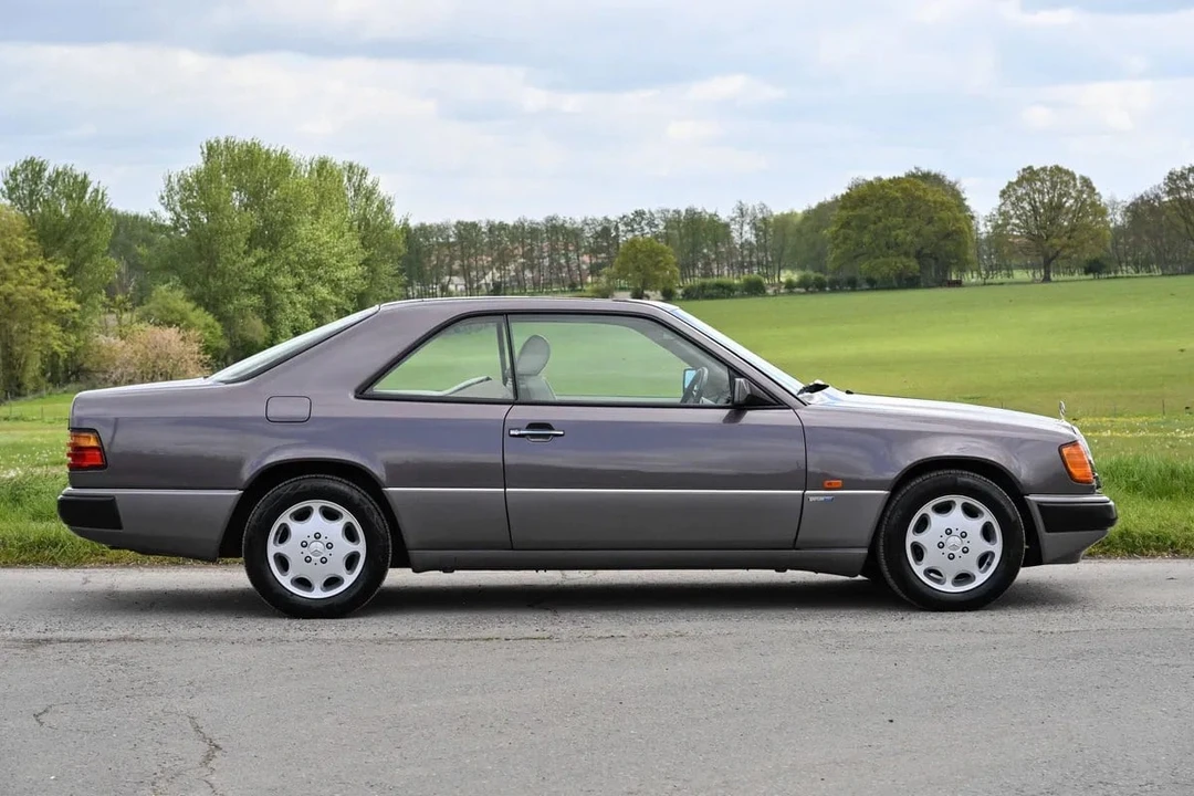 1993 Mercedes-Benz W124 E-Class - Image 11 of 30