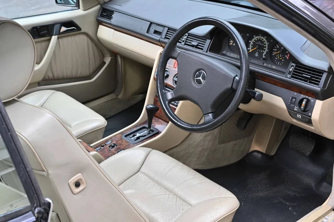 1993 Mercedes-Benz W124 E-Class - Image 19 of 30