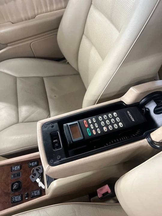 1993 Mercedes-Benz W124 E-Class - Image 2 of 21