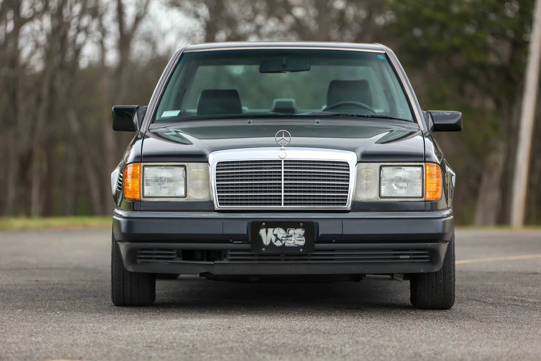 1993 Mercedes-Benz W124 E-Class - Image 2 of 31