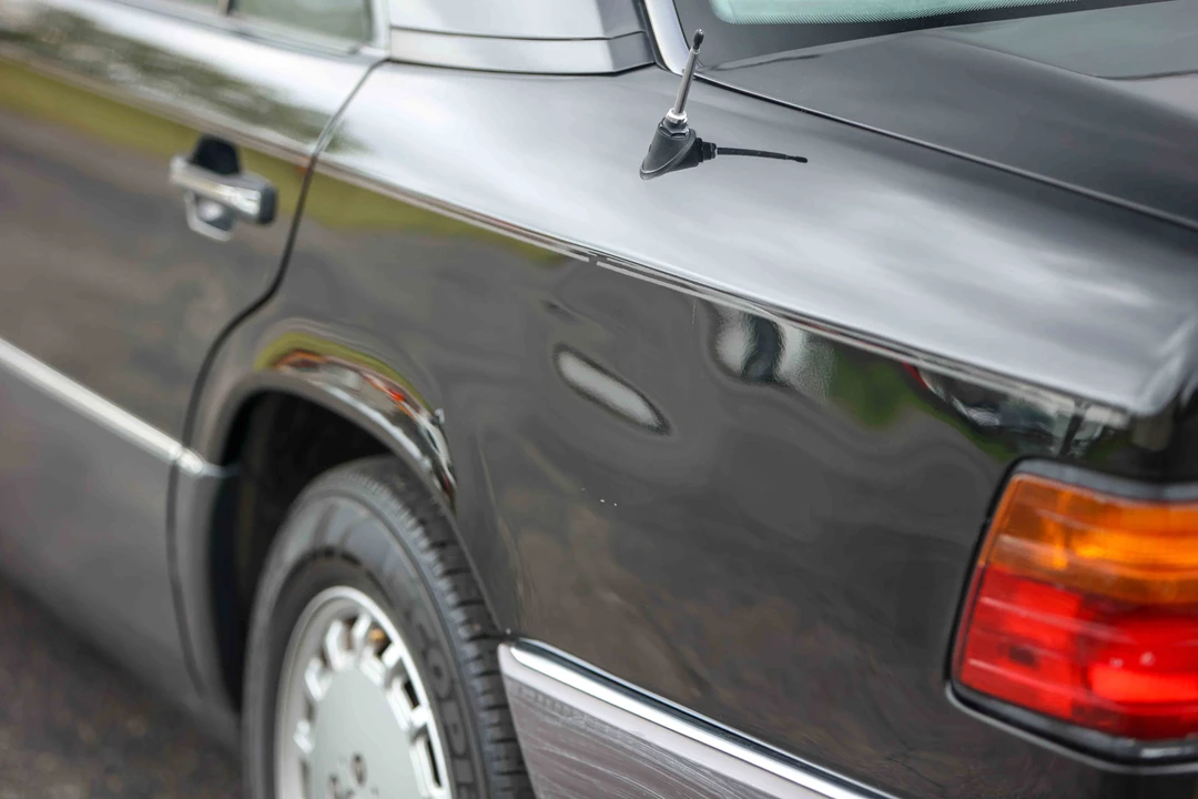 1993 Mercedes-Benz W124 E-Class - Image 23 of 31