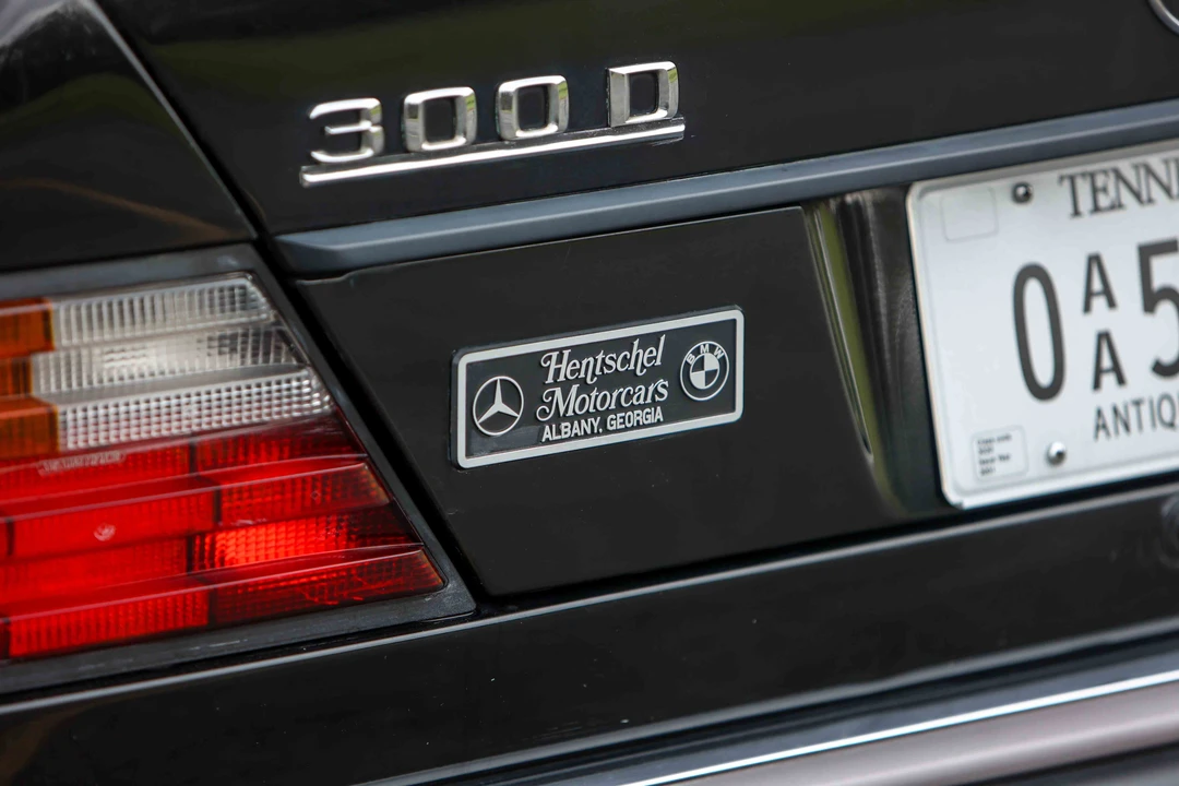 1993 Mercedes-Benz W124 E-Class - Image 26 of 31