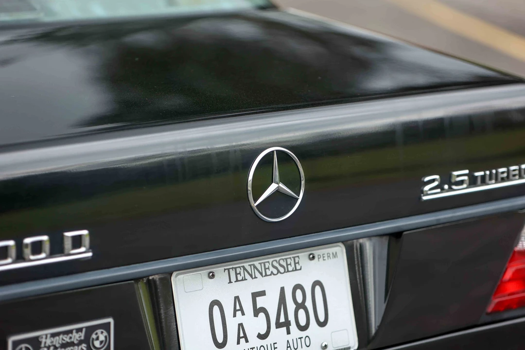 1993 Mercedes-Benz W124 E-Class - Image 28 of 31