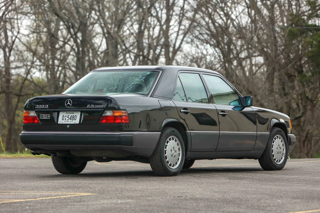 1993 Mercedes-Benz W124 E-Class - Image 6 of 31