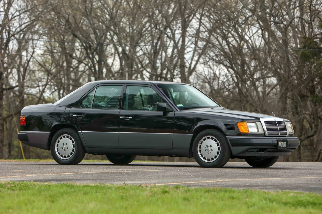 1993 Mercedes-Benz W124 E-Class - Image 9 of 31