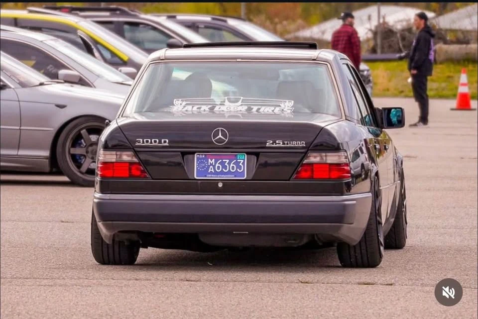 1993 Mercedes-Benz 190E - Image 11 of 11