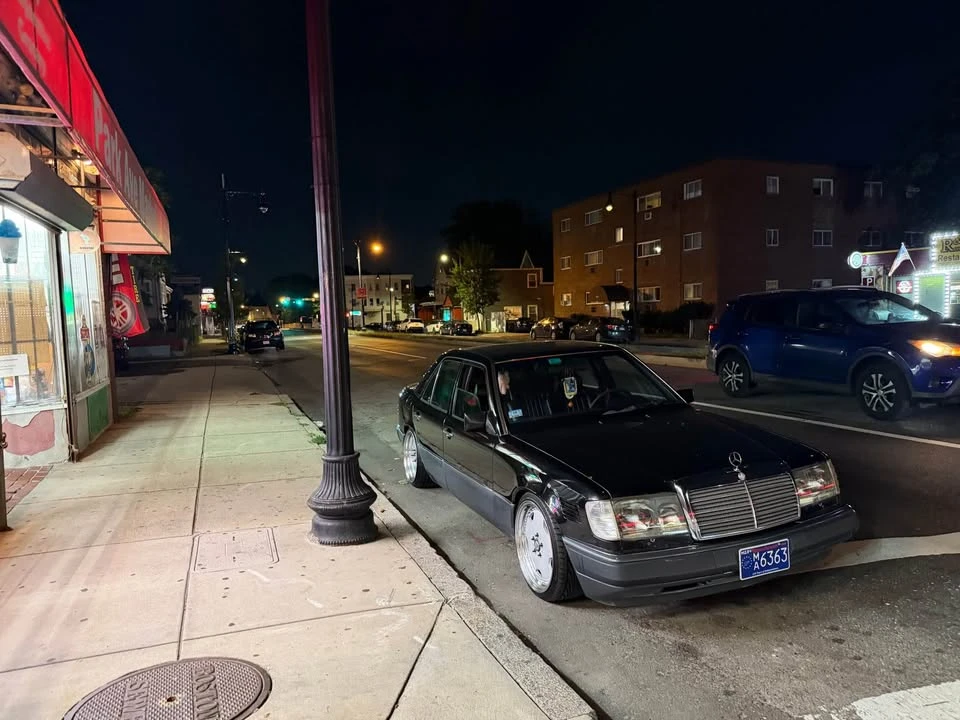 1993 Mercedes-Benz 190E - Image 9 of 11