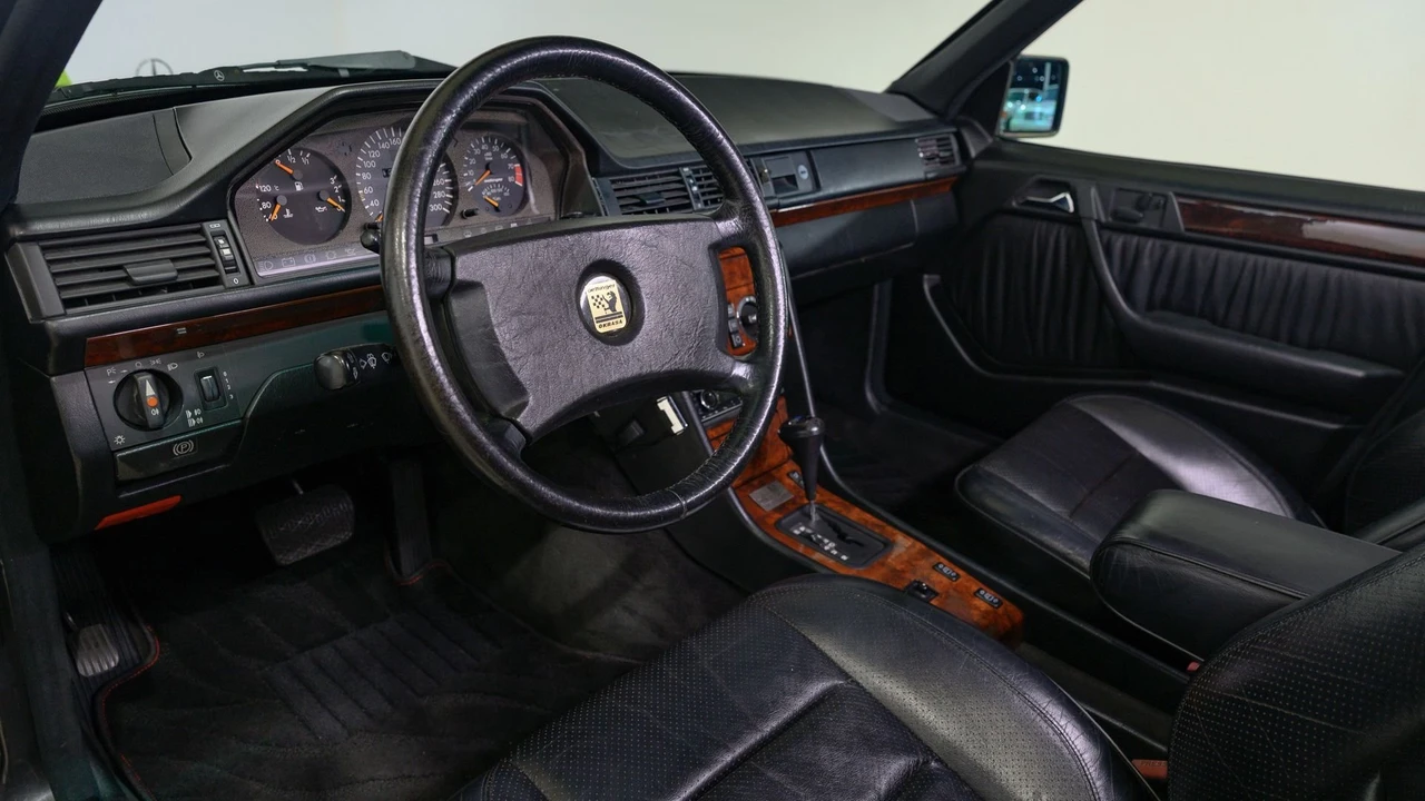 1993 Mercedes-Benz W124 E-Class - Image 12 of 31