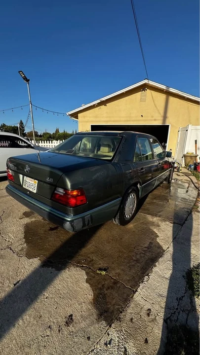 1993 Mercedes-Benz W124 E-Class - Image 5 of 11