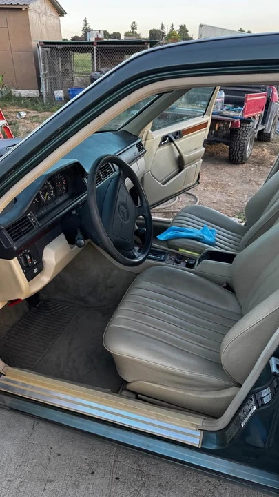 1993 Mercedes-Benz W124 E-Class - Image 9 of 11