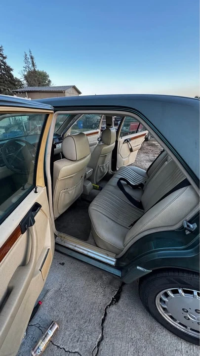 1993 Mercedes-Benz W124 E-Class - Image 11 of 11