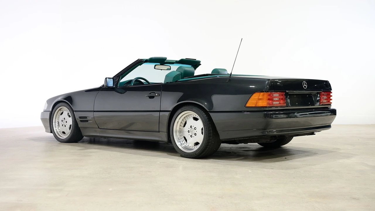 1993 Mercedes-Benz R129 SL-Class - Image 16 of 31