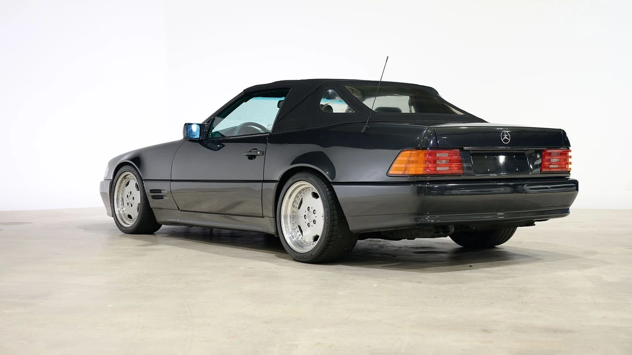1993 Mercedes-Benz R129 SL-Class - Image 15 of 31