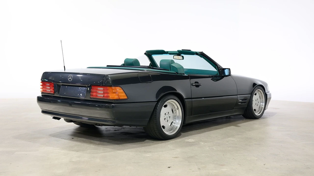 1993 Mercedes-Benz R129 SL-Class - Image 13 of 31